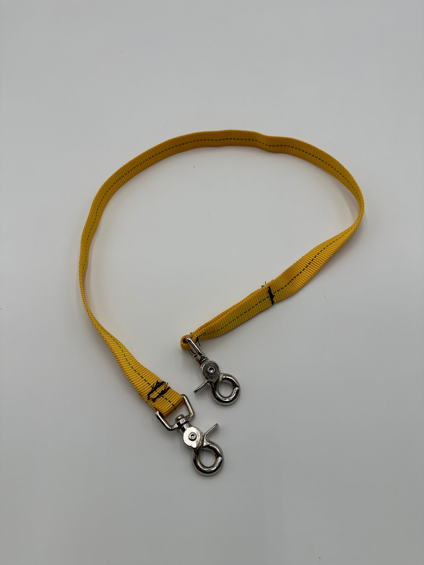 2 ft Webbing Tether with Metal Snap Hooks 1/Pkg